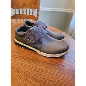 Drew Size 9.5 Moonwalk Slip On Comfort Shoes Orthopedic Gray 14100
